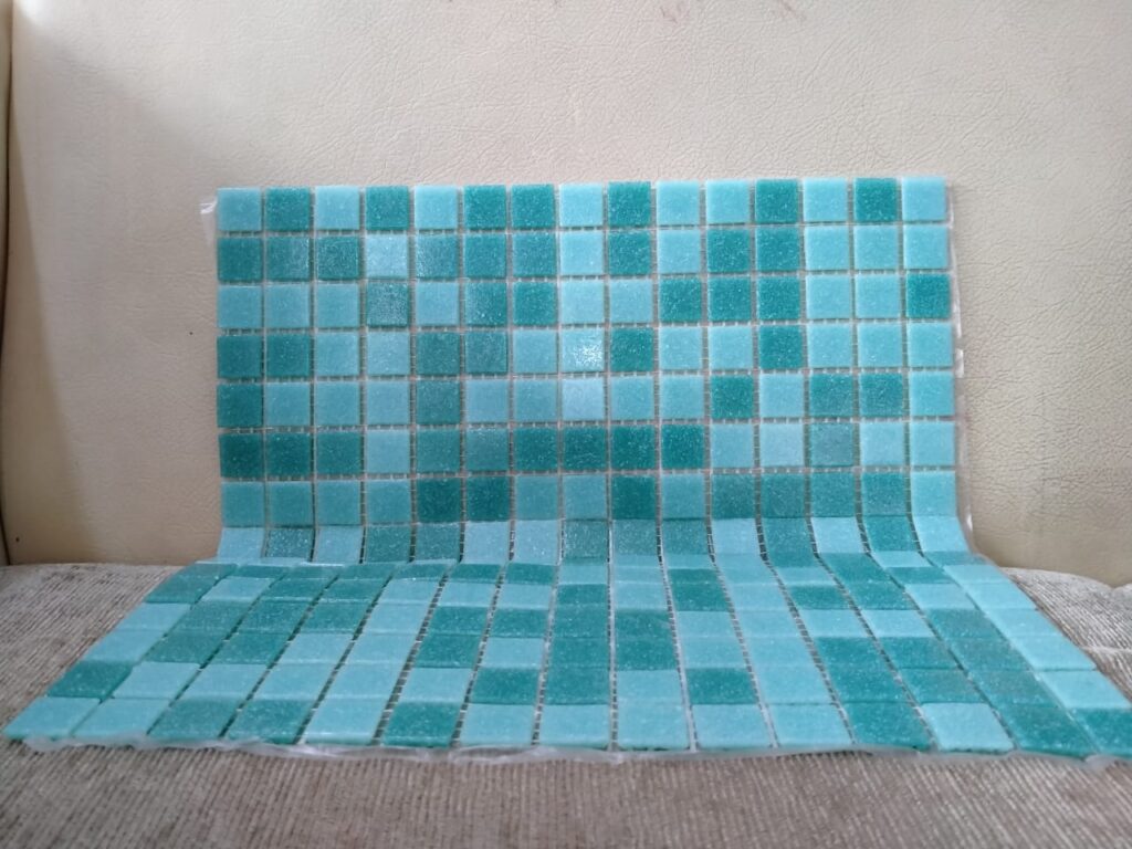 jual keramik dan mozaik koam renang