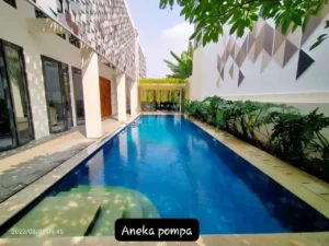 Telescopic handle kolam renang