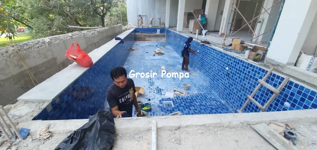 proses pemasangan mozaik