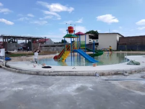 pembuatan mini waterpark